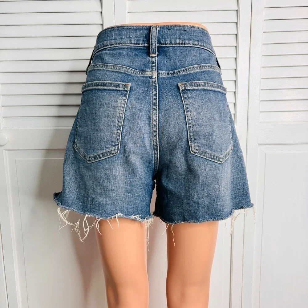 GAP High Rise Shorts Size 29